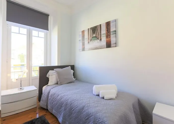 Airy Lapa 2 Bedroom River And Bridge Views Ac *